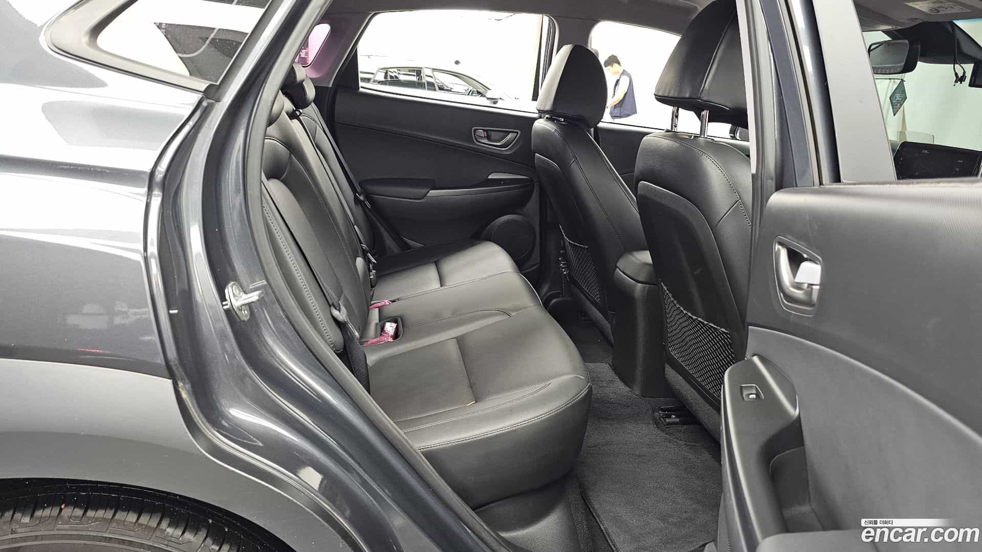 Kona Hyundai 2020.11-OPTION-016