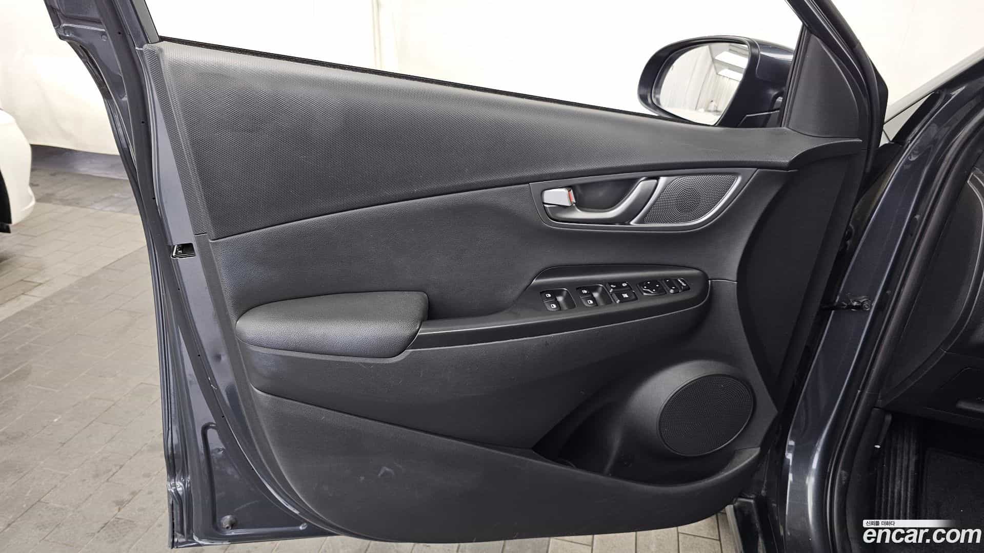 Kona Hyundai 2020.11-INNER-034