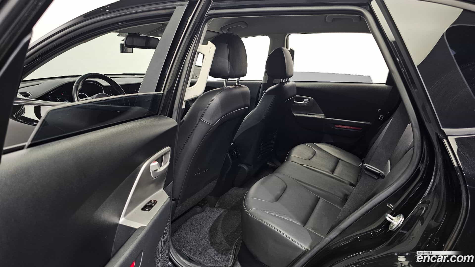 Niro Kia 2022.8-OPTION-015