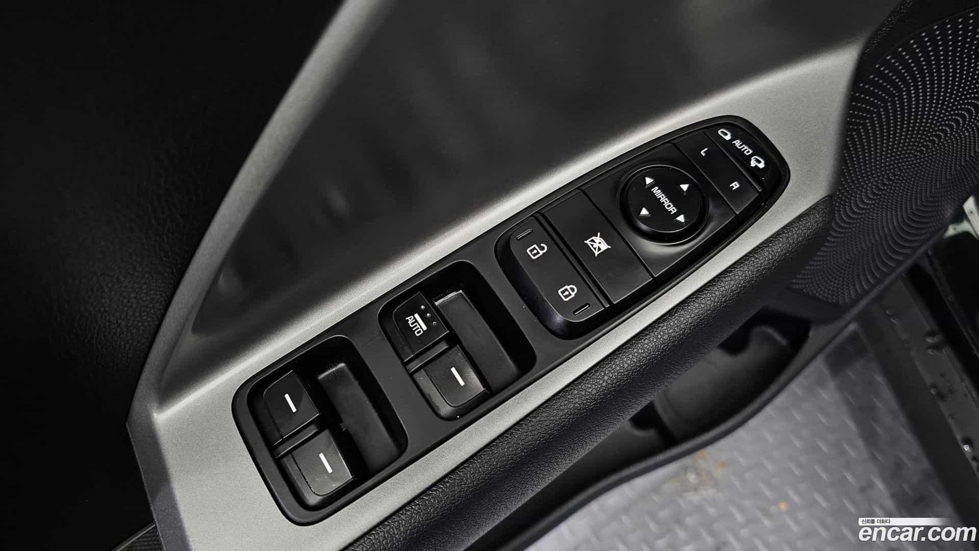 Niro Kia 2022.8-OPTION-017