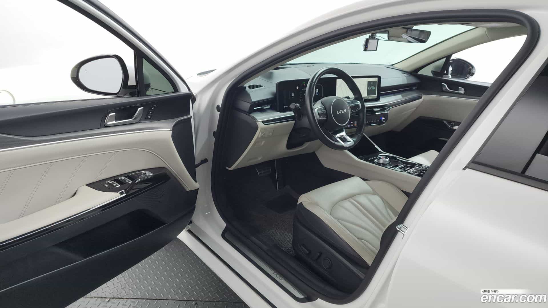 K5 Kia 2023.11-INNER-010