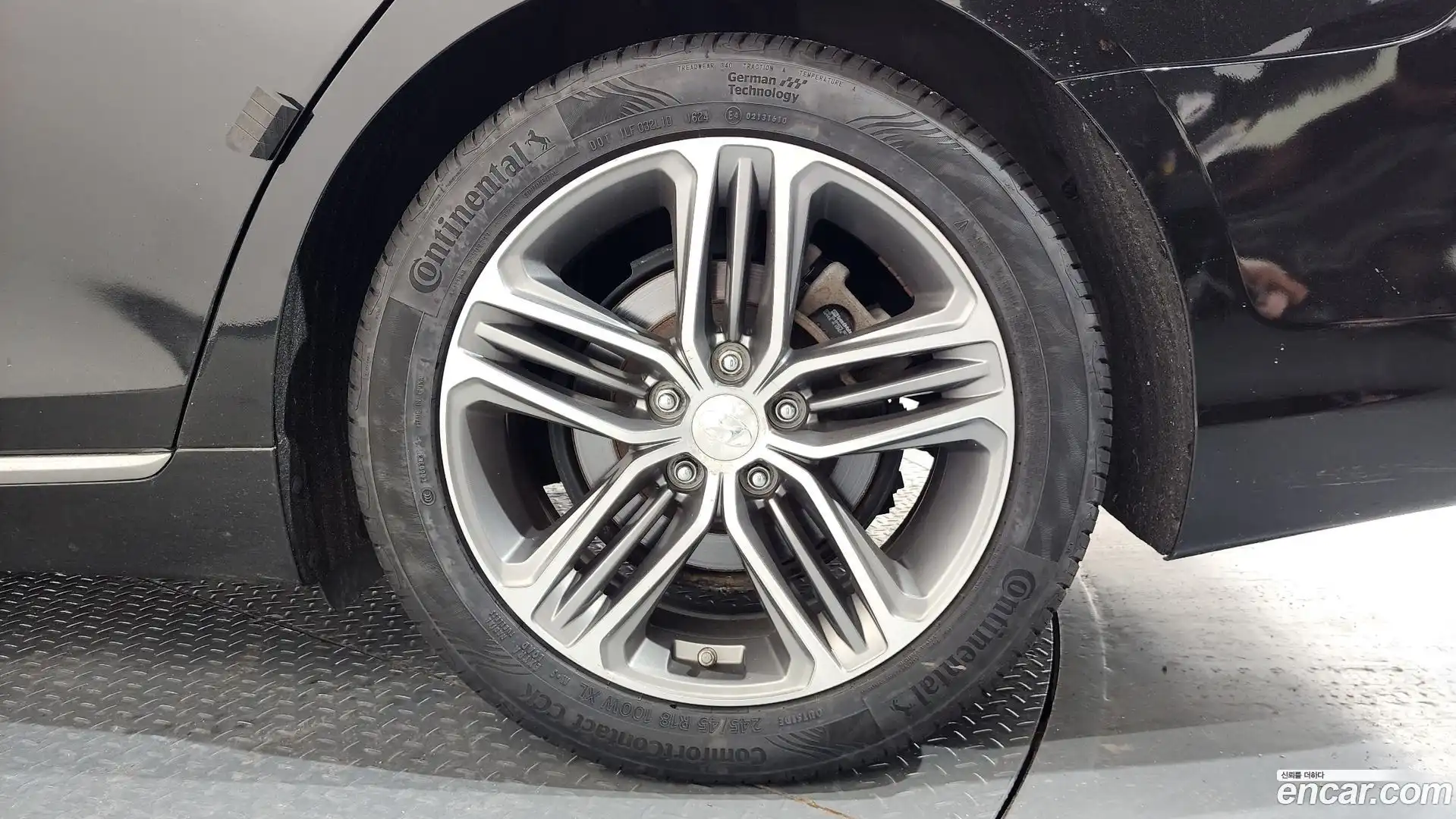 Grandeur Hyundai 2018.4-OUTER-031