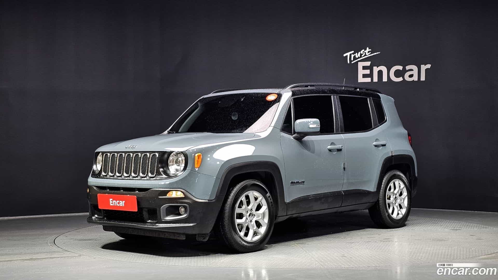 Renegade Jeep 2018.10-OUTER-001