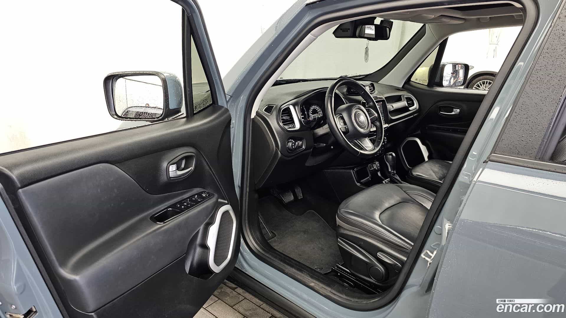 Renegade Jeep 2018.10-INNER-010