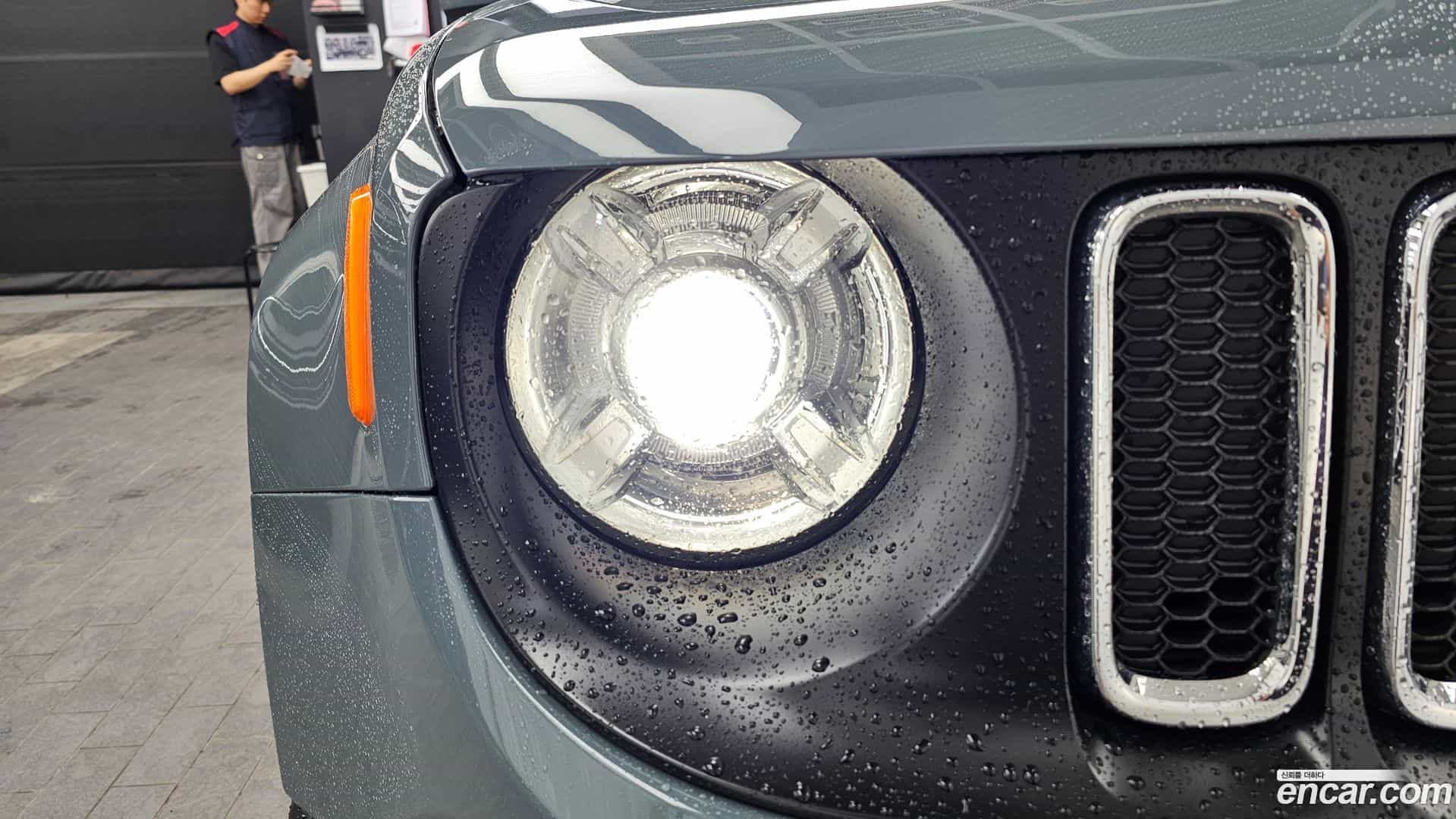 Renegade Jeep 2018.10-OUTER-032