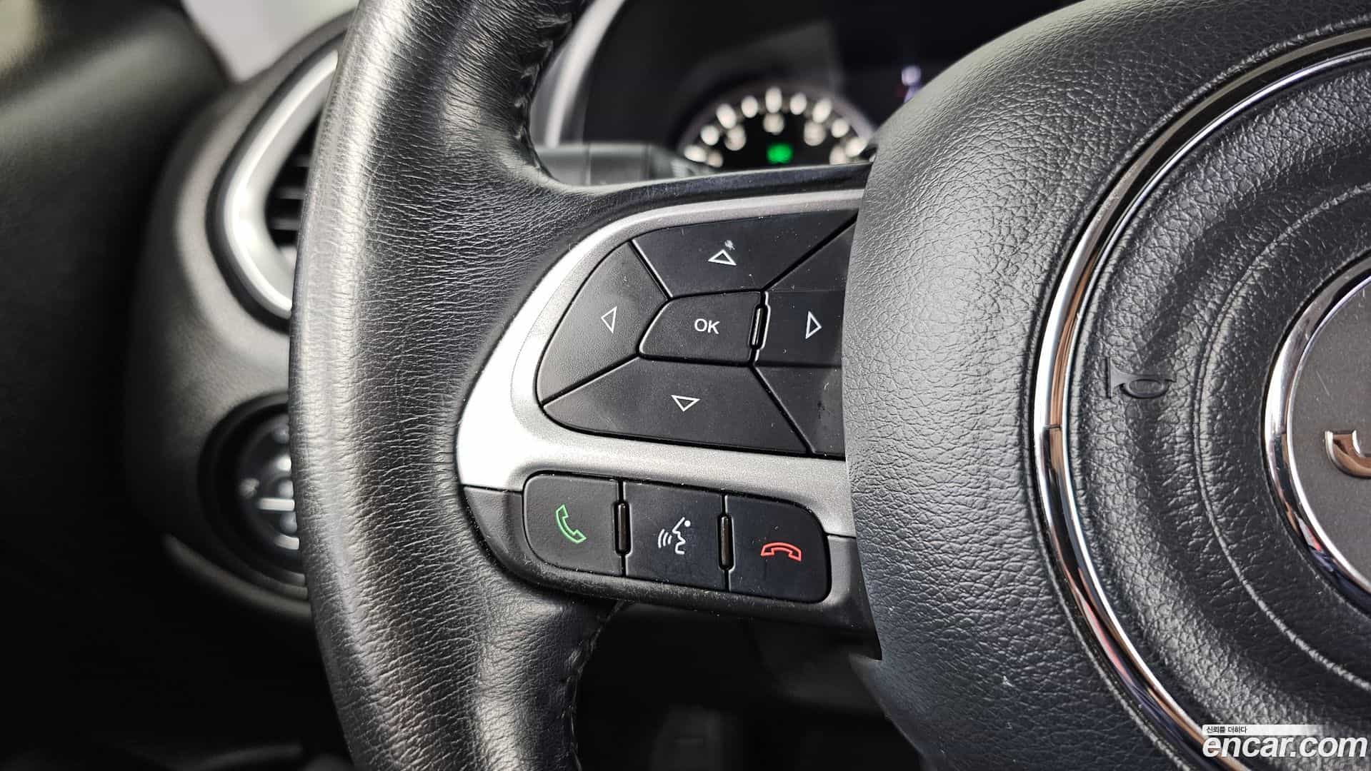 Renegade Jeep 2018.10-INNER-036