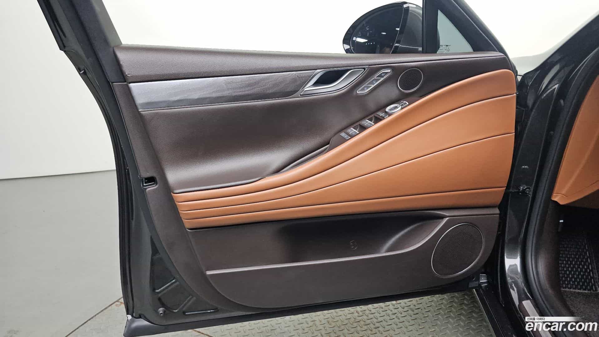 G80 Genesis 2023.9-INNER-034