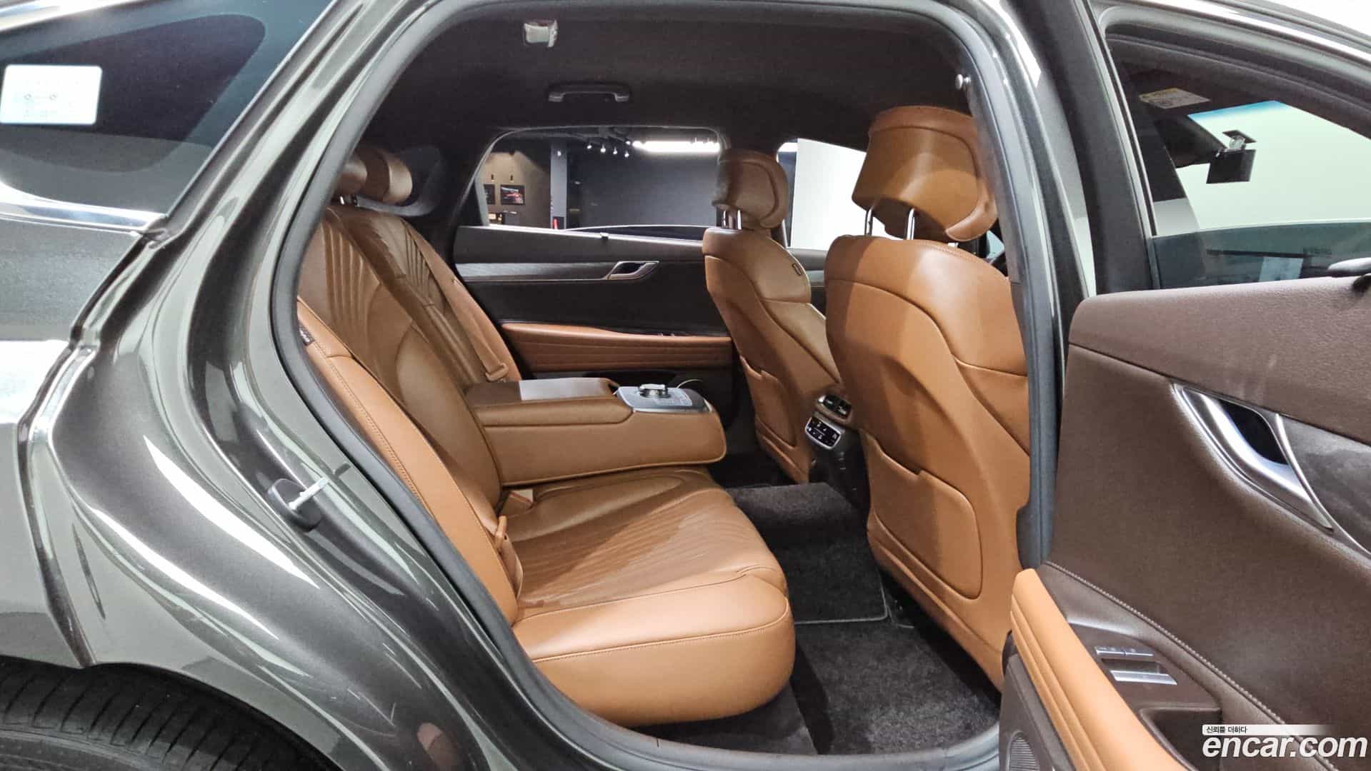 G80 Genesis 2023.9-INNER-036