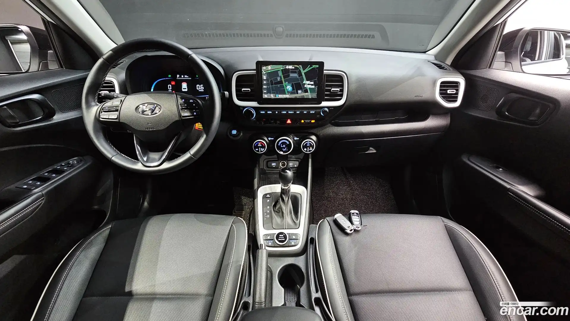 Venue Hyundai 2023.0-INNER-007