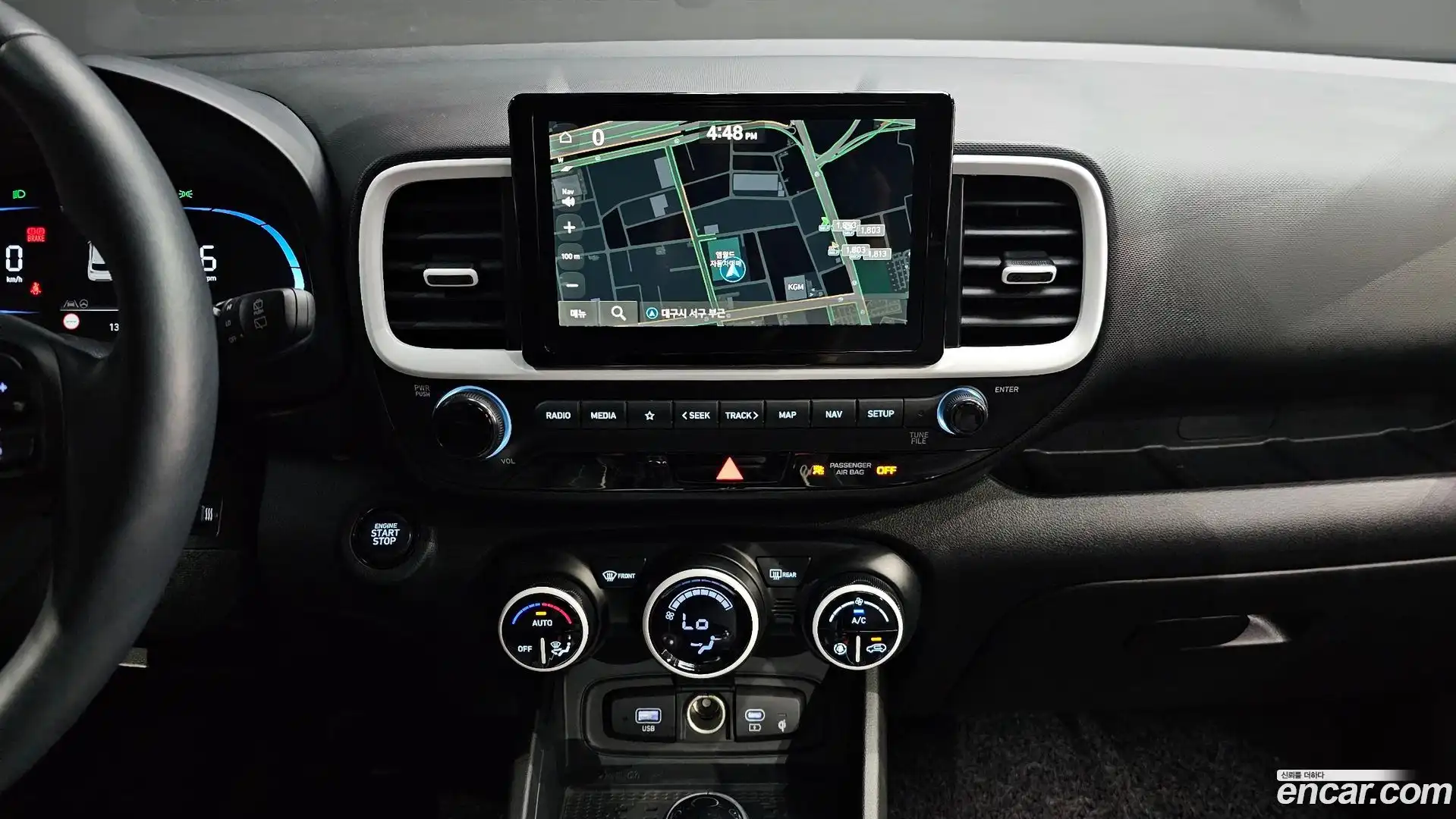 Venue Hyundai 2023.0-OPTION-016