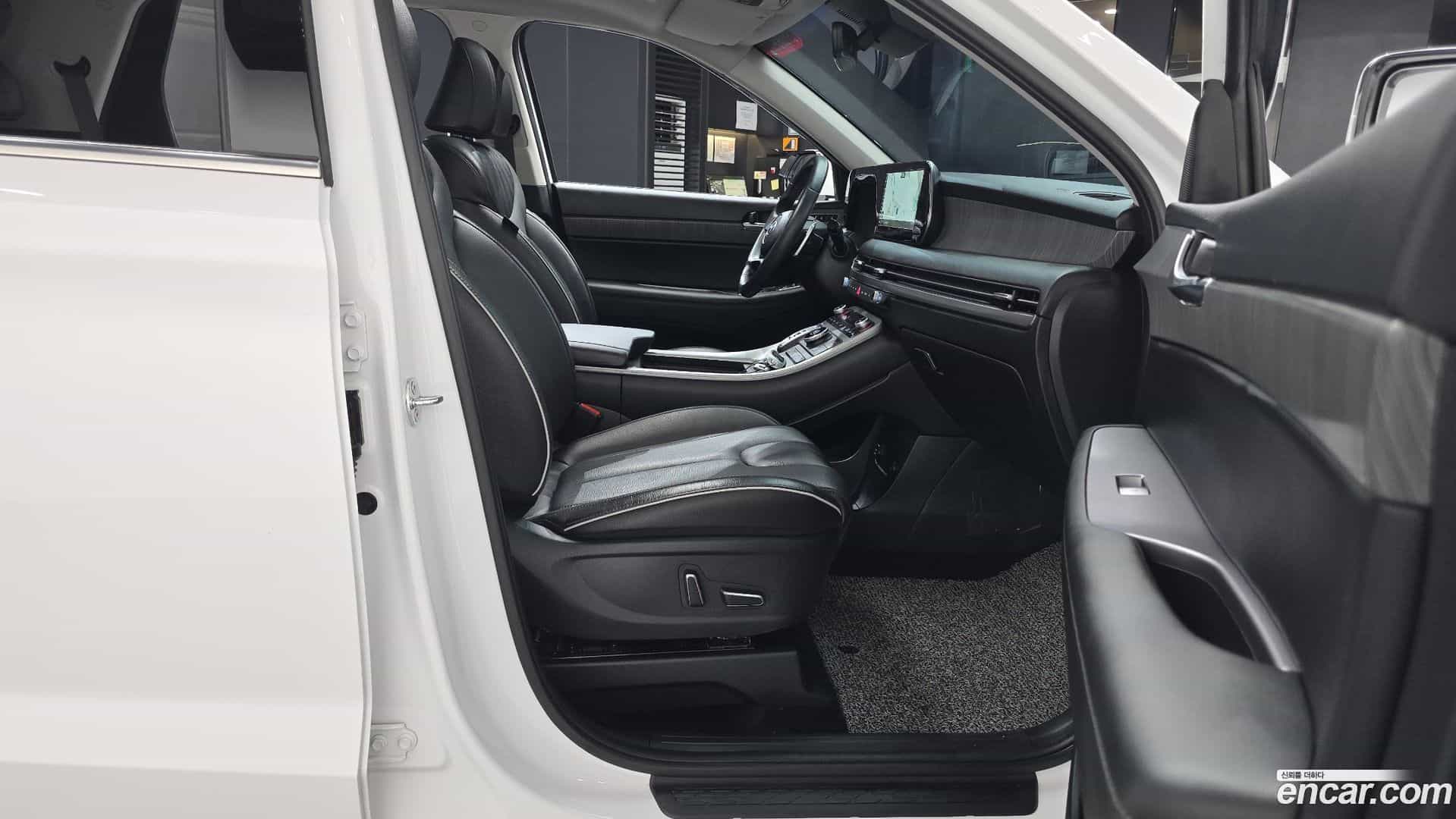 Palisade Hyundai 2023.9-INNER-036