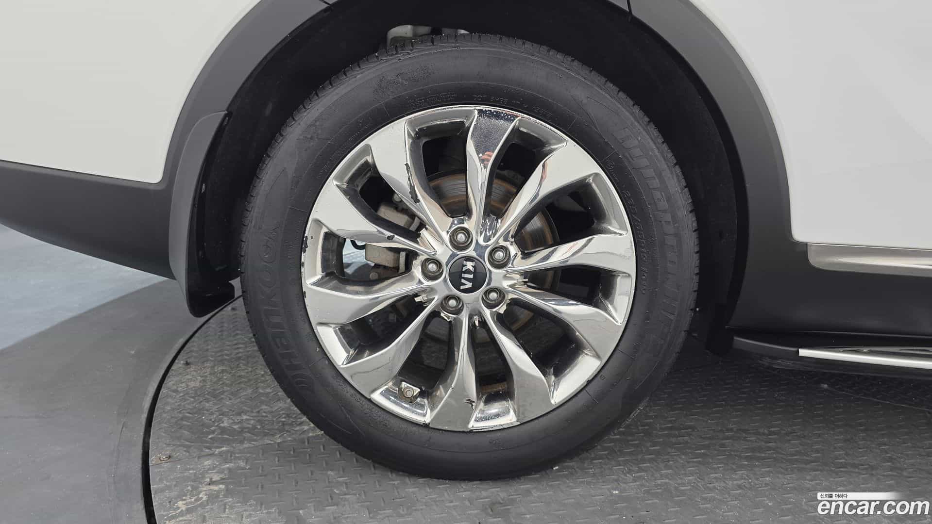 Sorento Kia 2018.11-OUTER-005