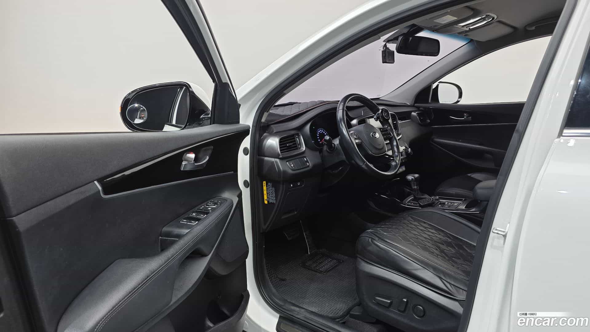 Sorento Kia 2018.11-INNER-010