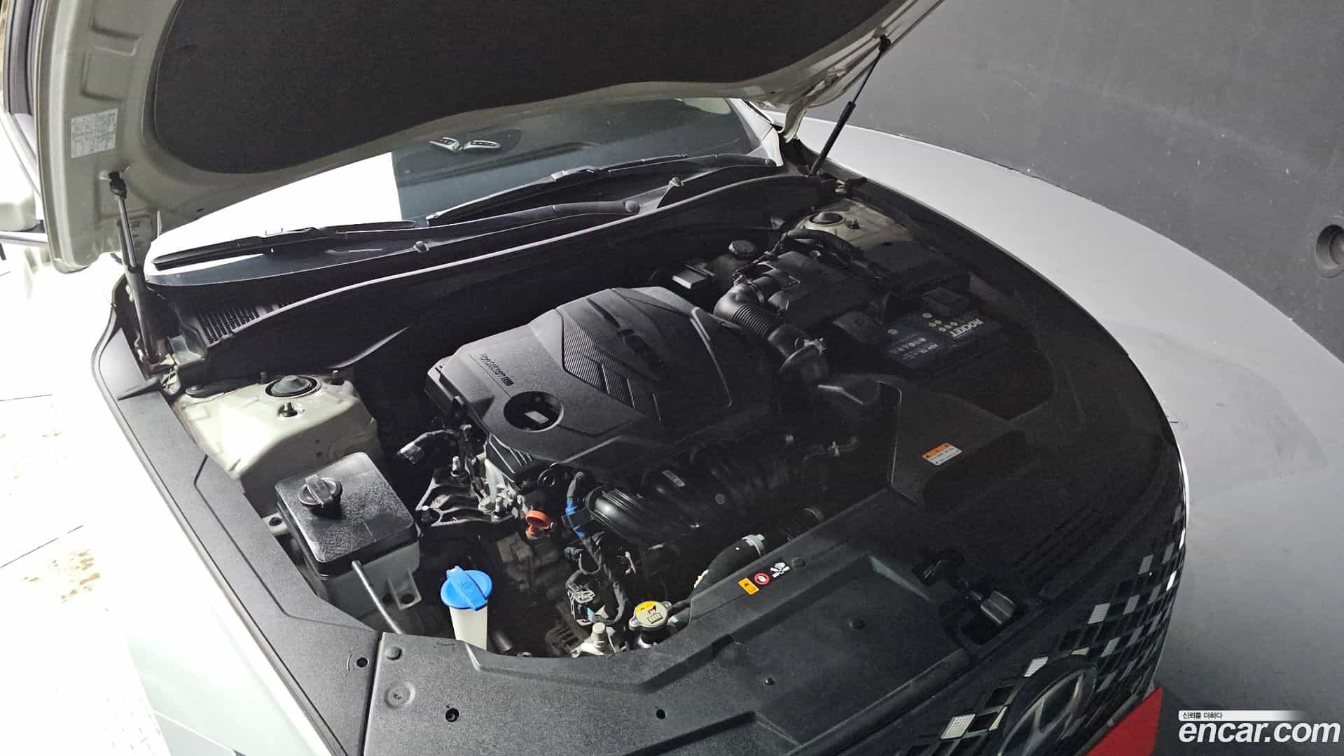 Grandeur Hyundai 2020.4-OUTER-006