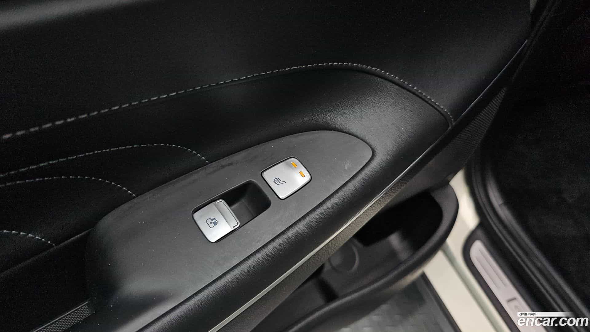 Grandeur Hyundai 2020.4-OPTION-041