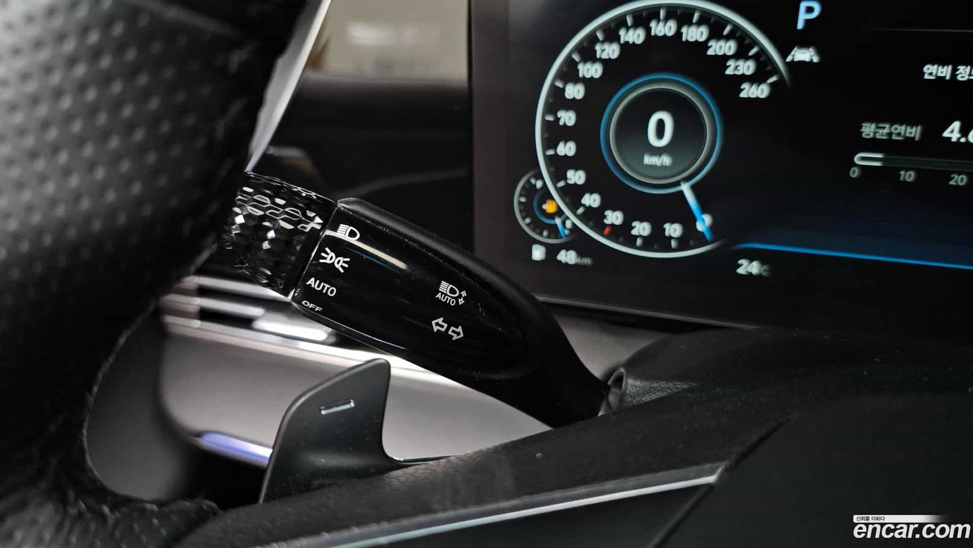 Grandeur Hyundai 2020.4-OPTION-042