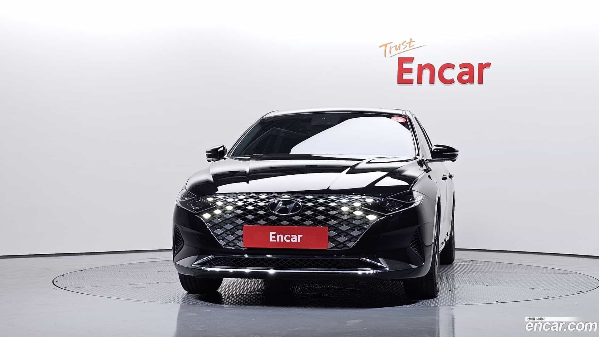 Grandeur Hyundai 2021.11-OUTER-003