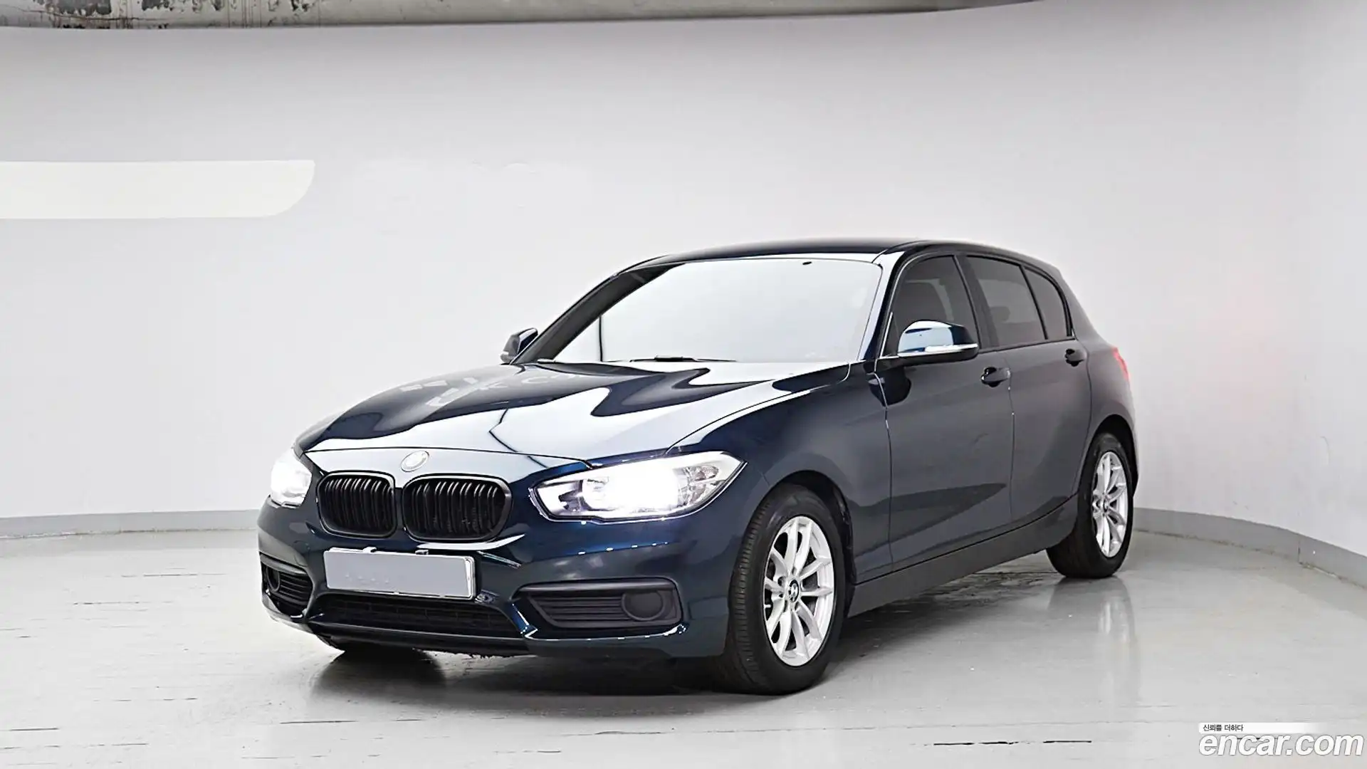 1-Series BMW 2016.11-OUTER-001