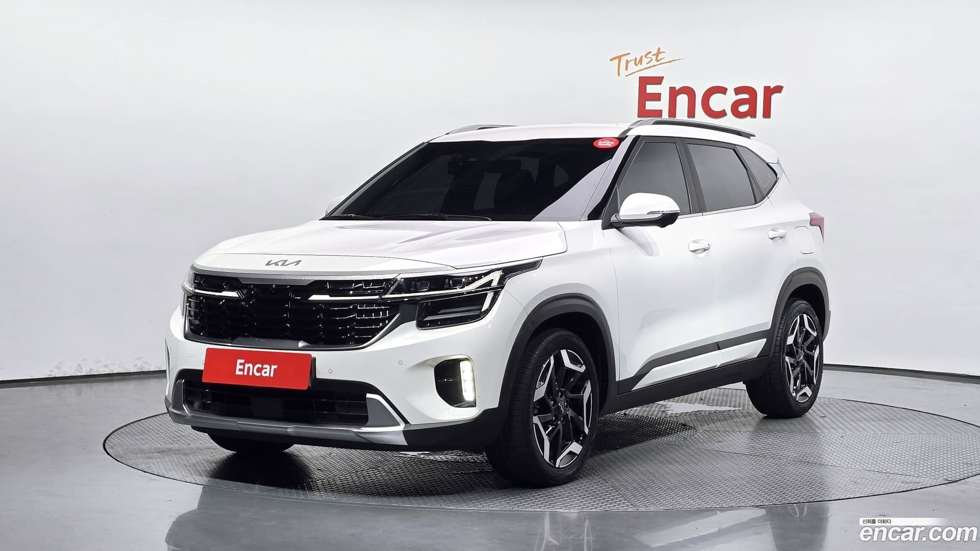 Main__Slider__Photo:Seltos Kia 2023.0-0