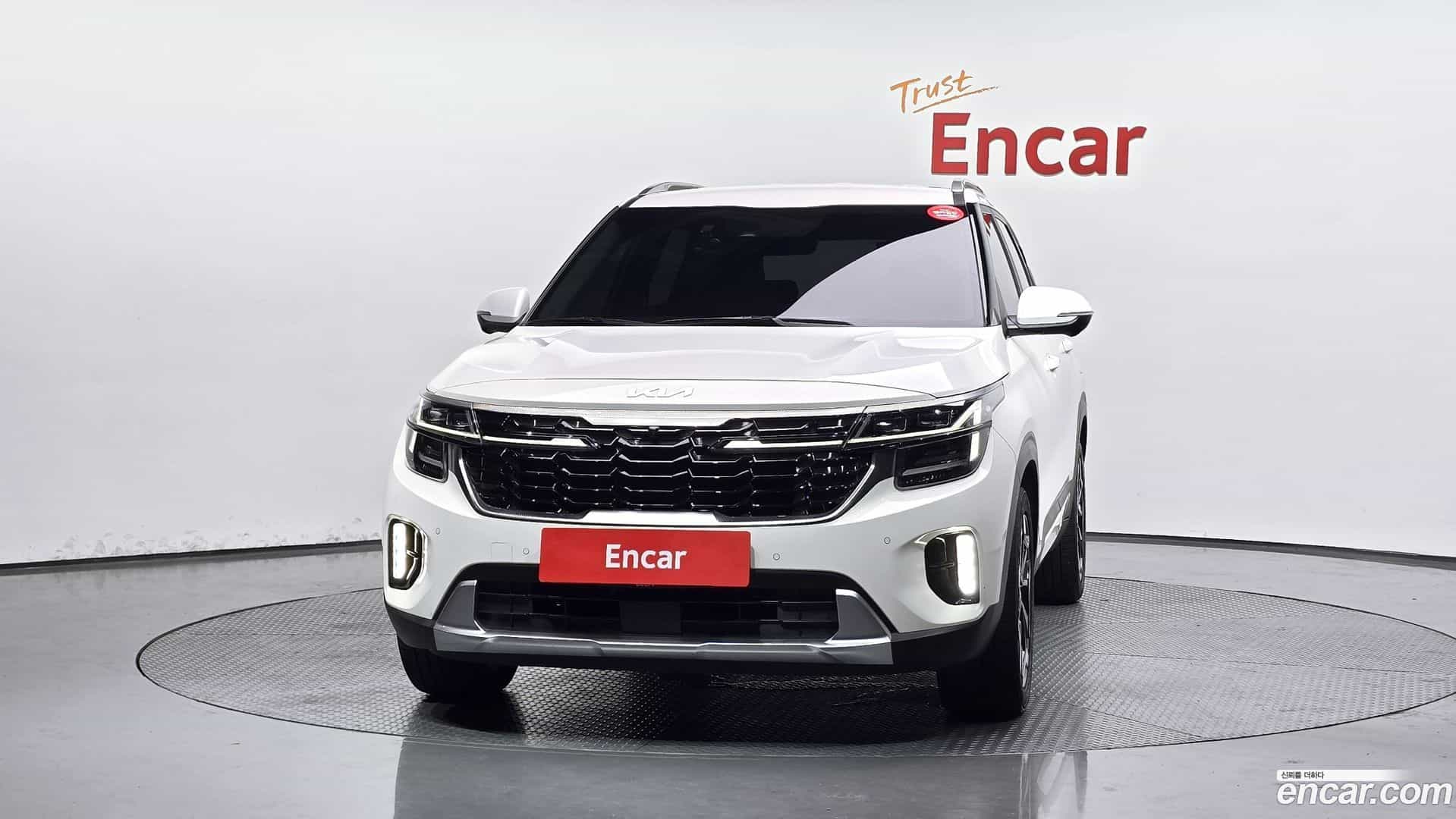 Seltos Kia 2023.0-OUTER-003