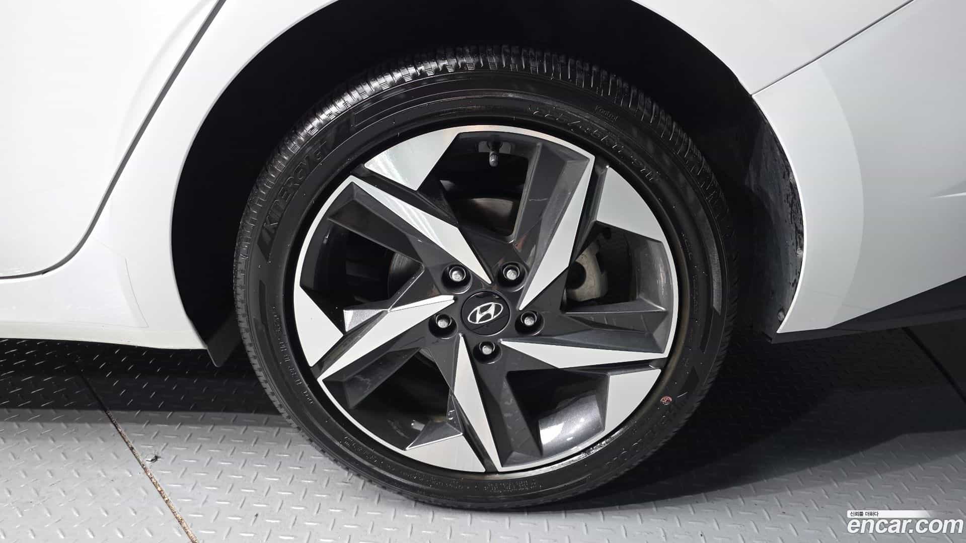 AVANTE Hyundai 2020.8-OUTER-005