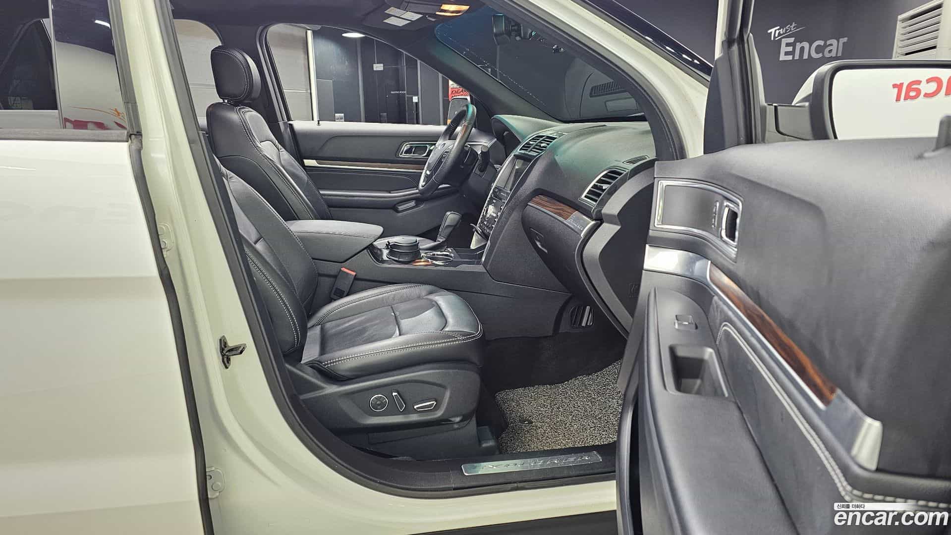Explorer Ford 2017.4-OPTION-015