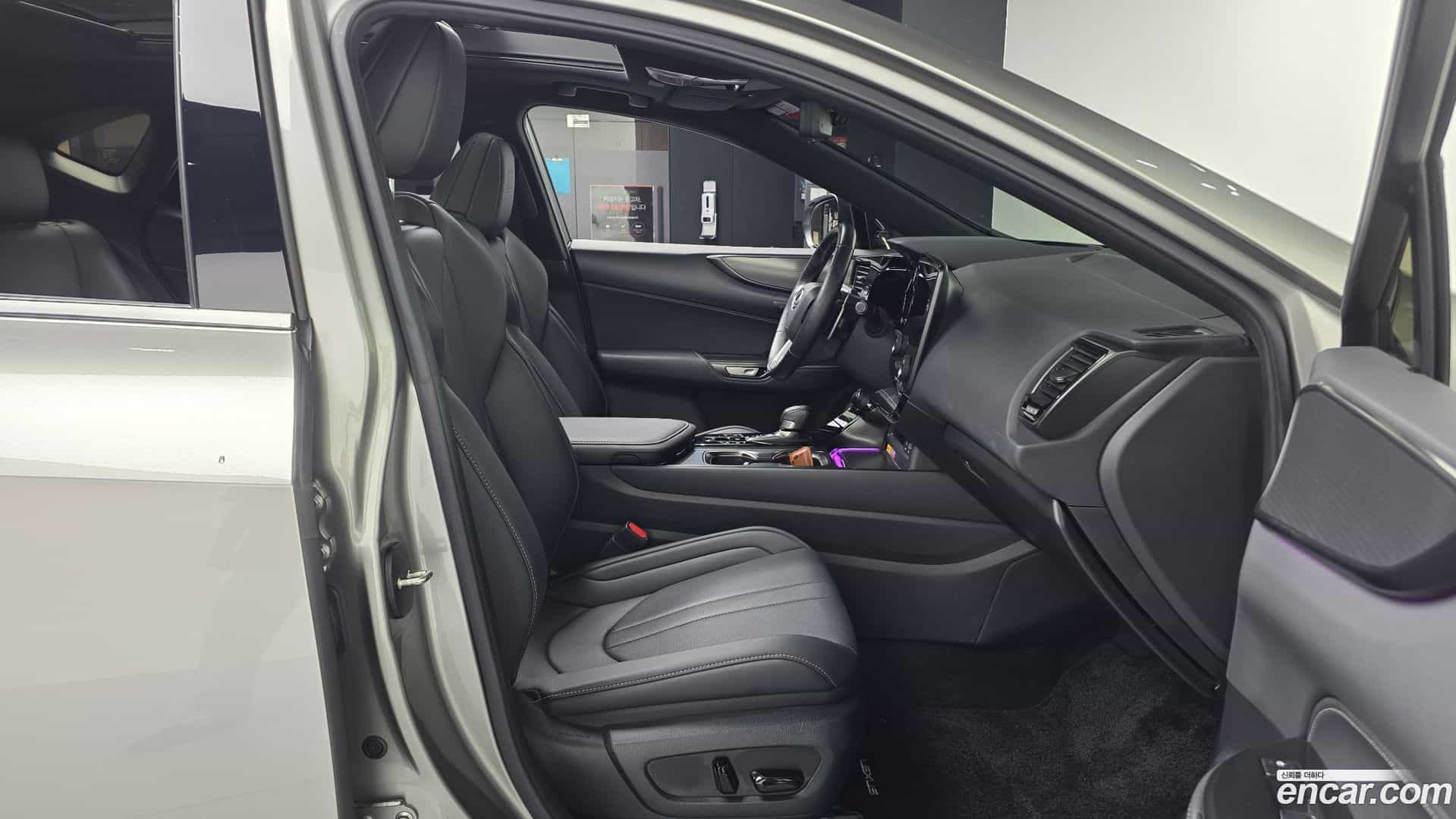 NX Lexus 2024.5-OPTION-015