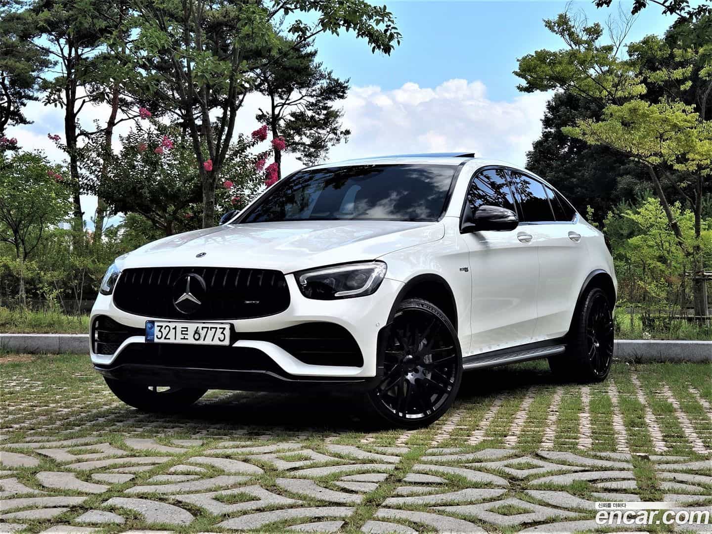 GLC-Class Mercedes-Benz 2021.2-OUTER-001