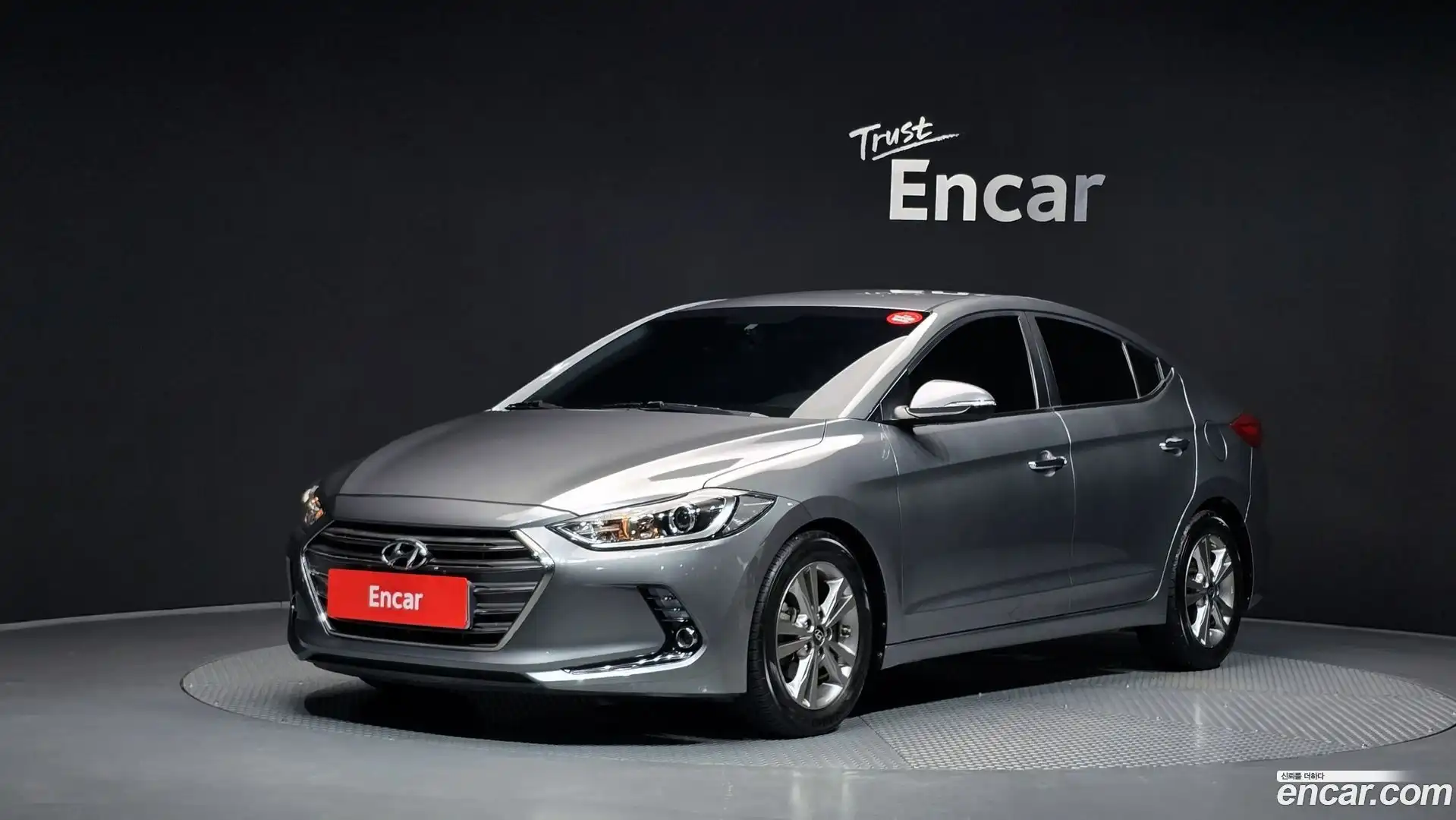 AVANTE Hyundai 2017.1-OUTER-001