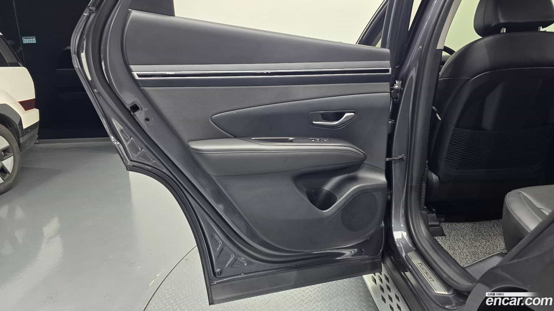Tucson Hyundai 2022.2-INNER-035