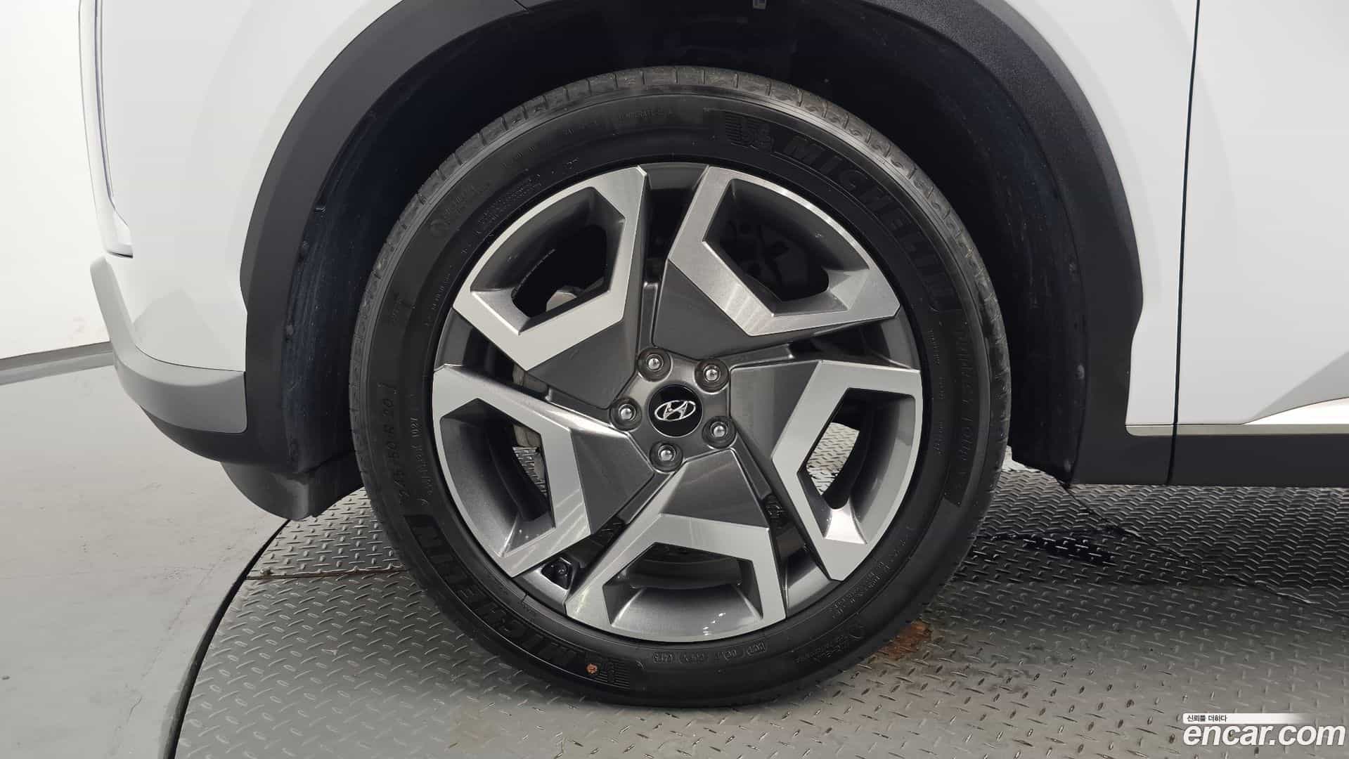 Palisade Hyundai 2023.4-OUTER-005