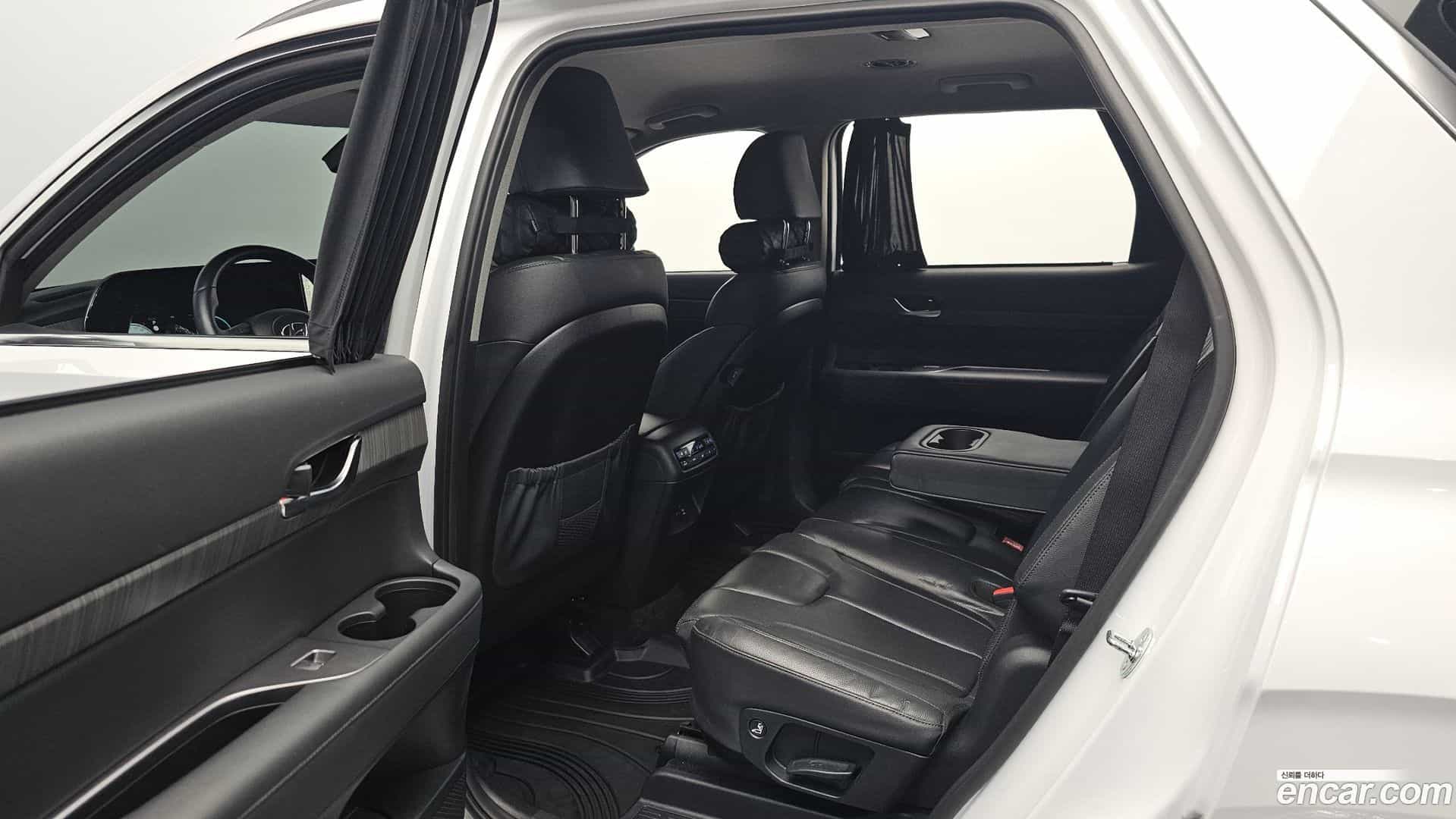 Palisade Hyundai 2023.4-INNER-036
