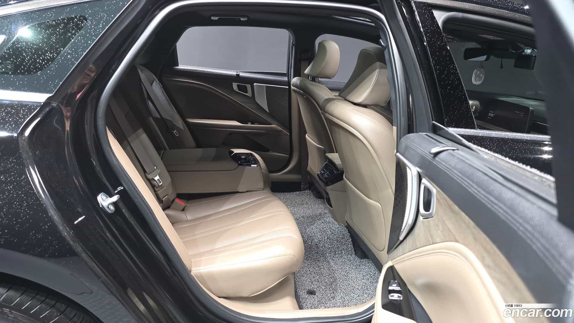 K8 Kia 2023.0-OPTION-016
