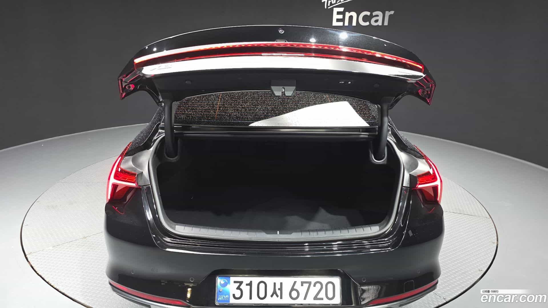 K8 Kia 2023.0-OPTION-024