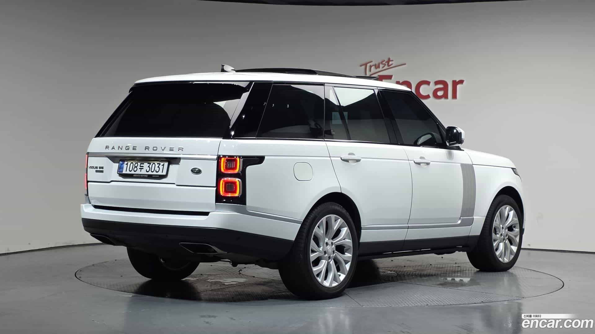 Range Rover Land Rover 2019.4-OUTER-002