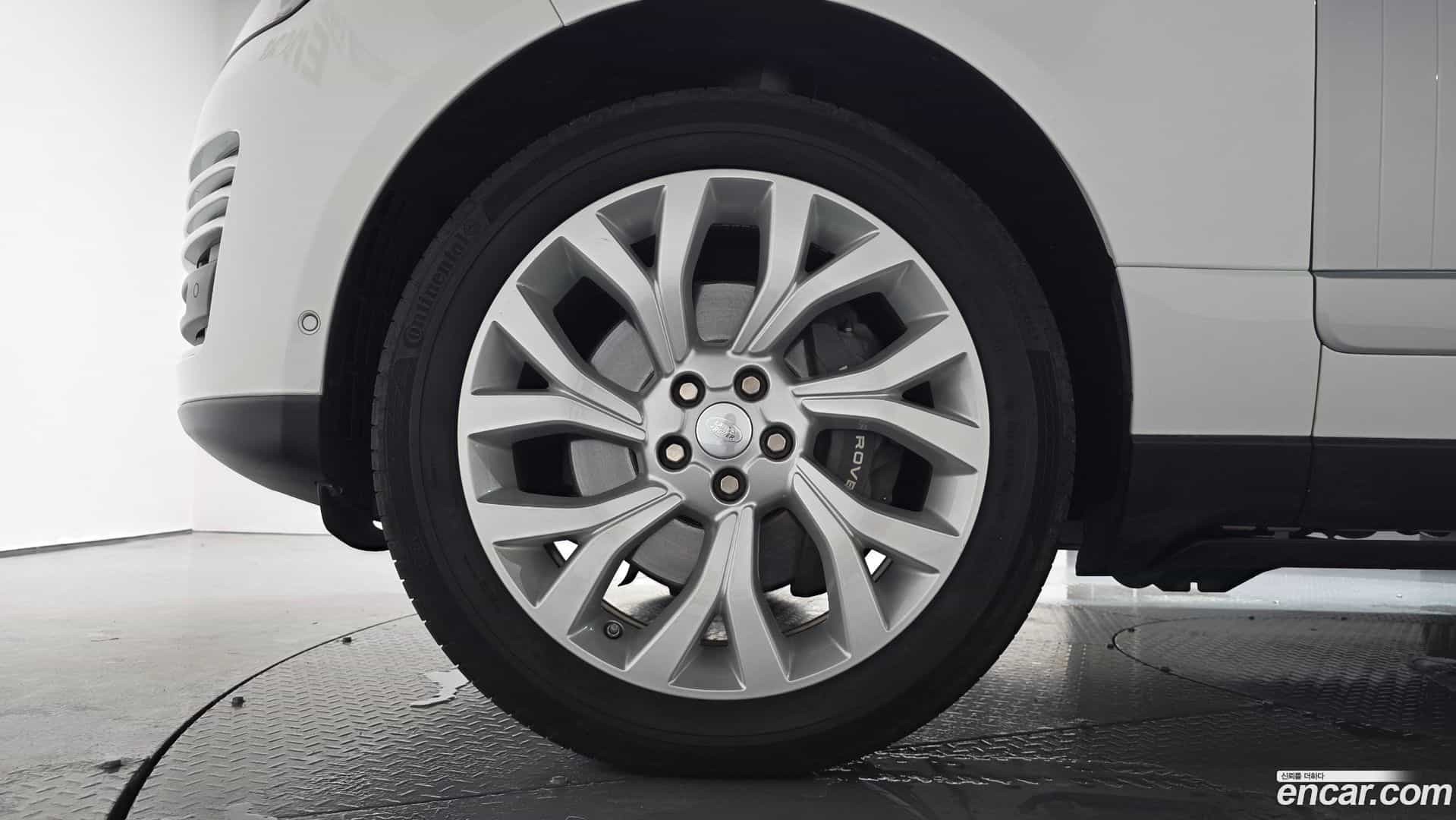 Range Rover Land Rover 2019.4-OUTER-005