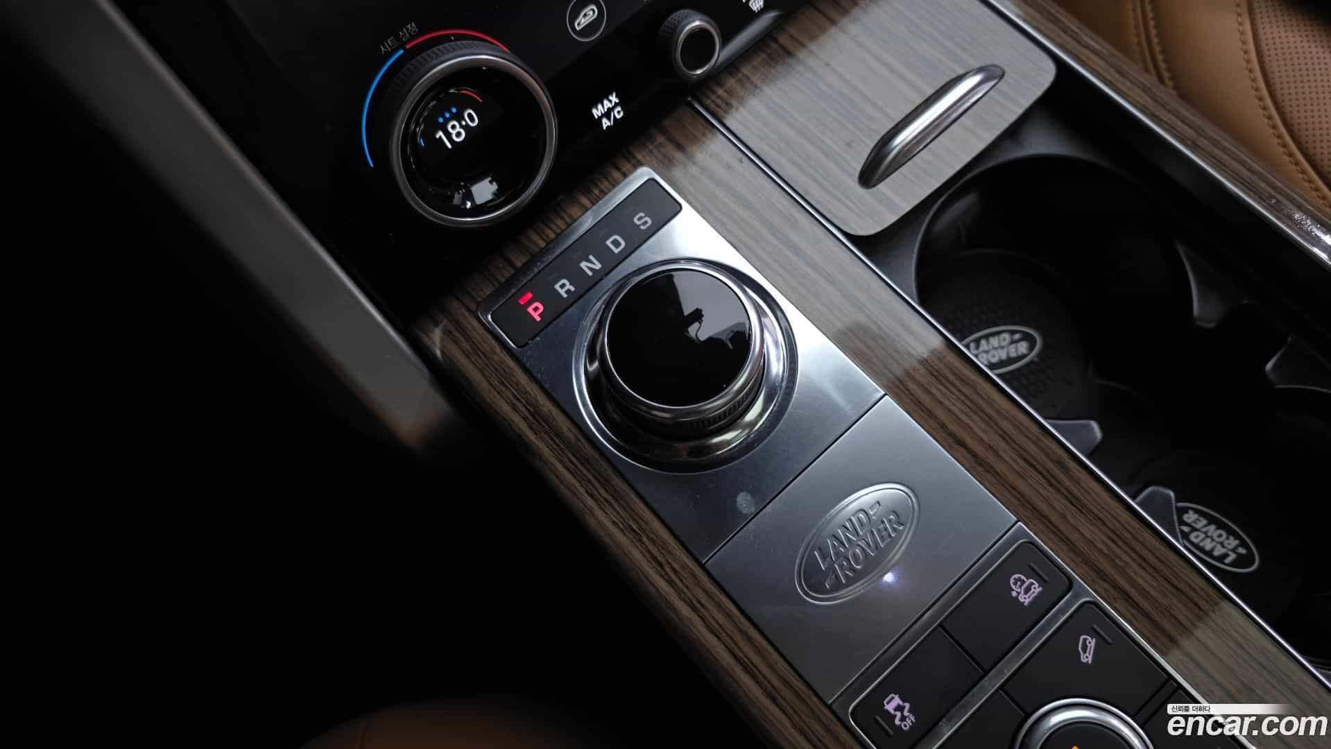 Range Rover Land Rover 2019.4-INNER-009