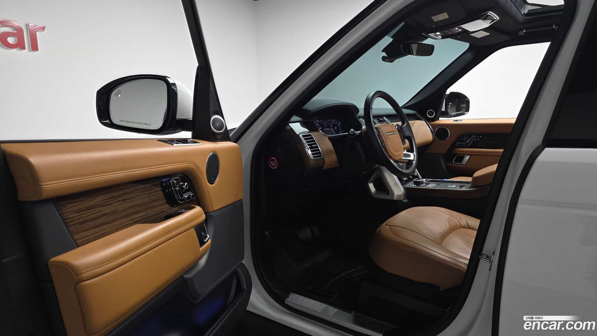 Range Rover Land Rover 2019.4-INNER-010