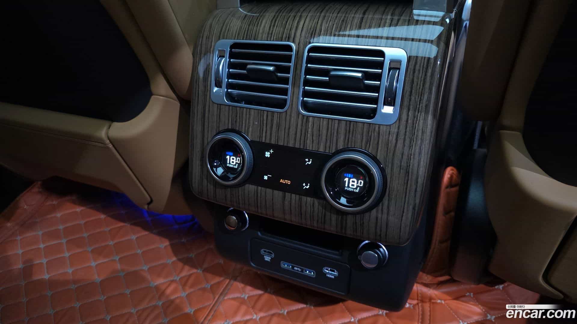 Range Rover Land Rover 2019.4-OPTION-044