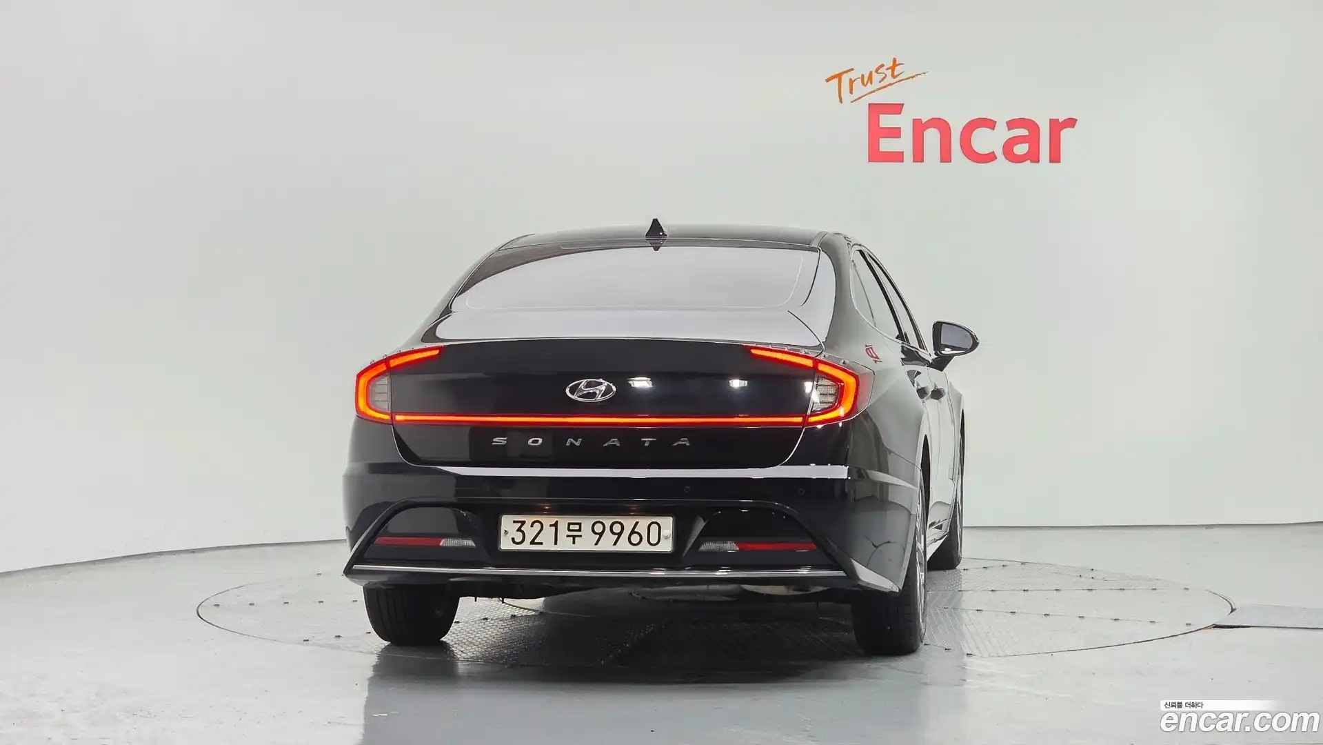 Sonata Hyundai 2023.1-OUTER-004