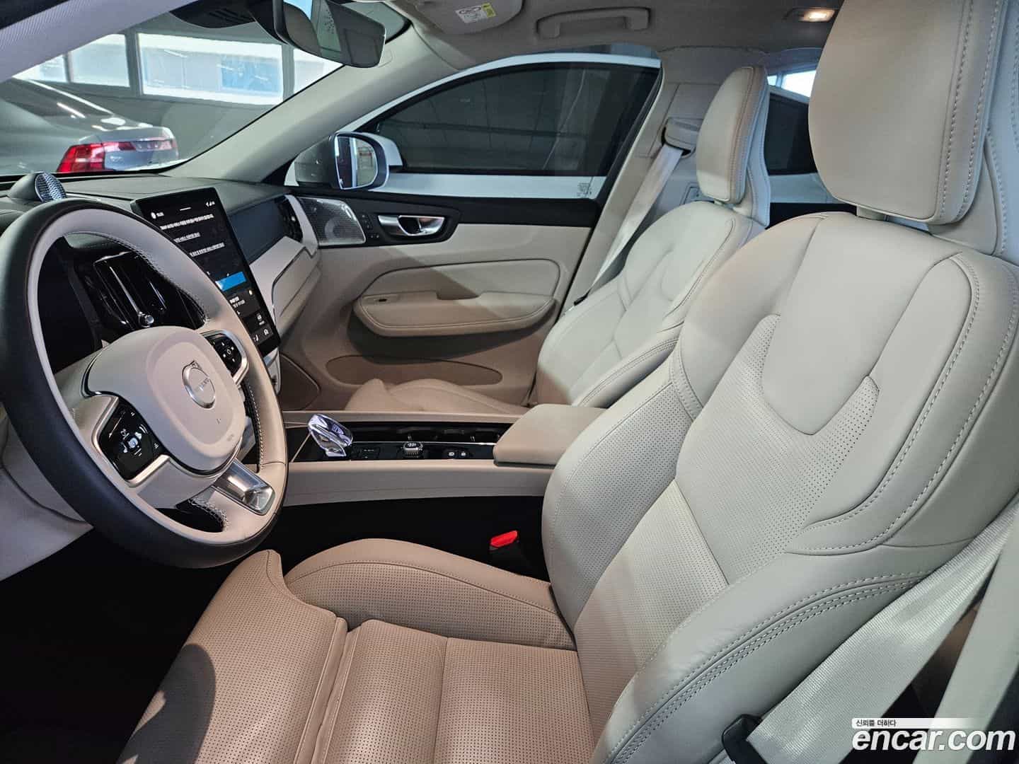 XC60 Volvo 2025.11-INNER-007