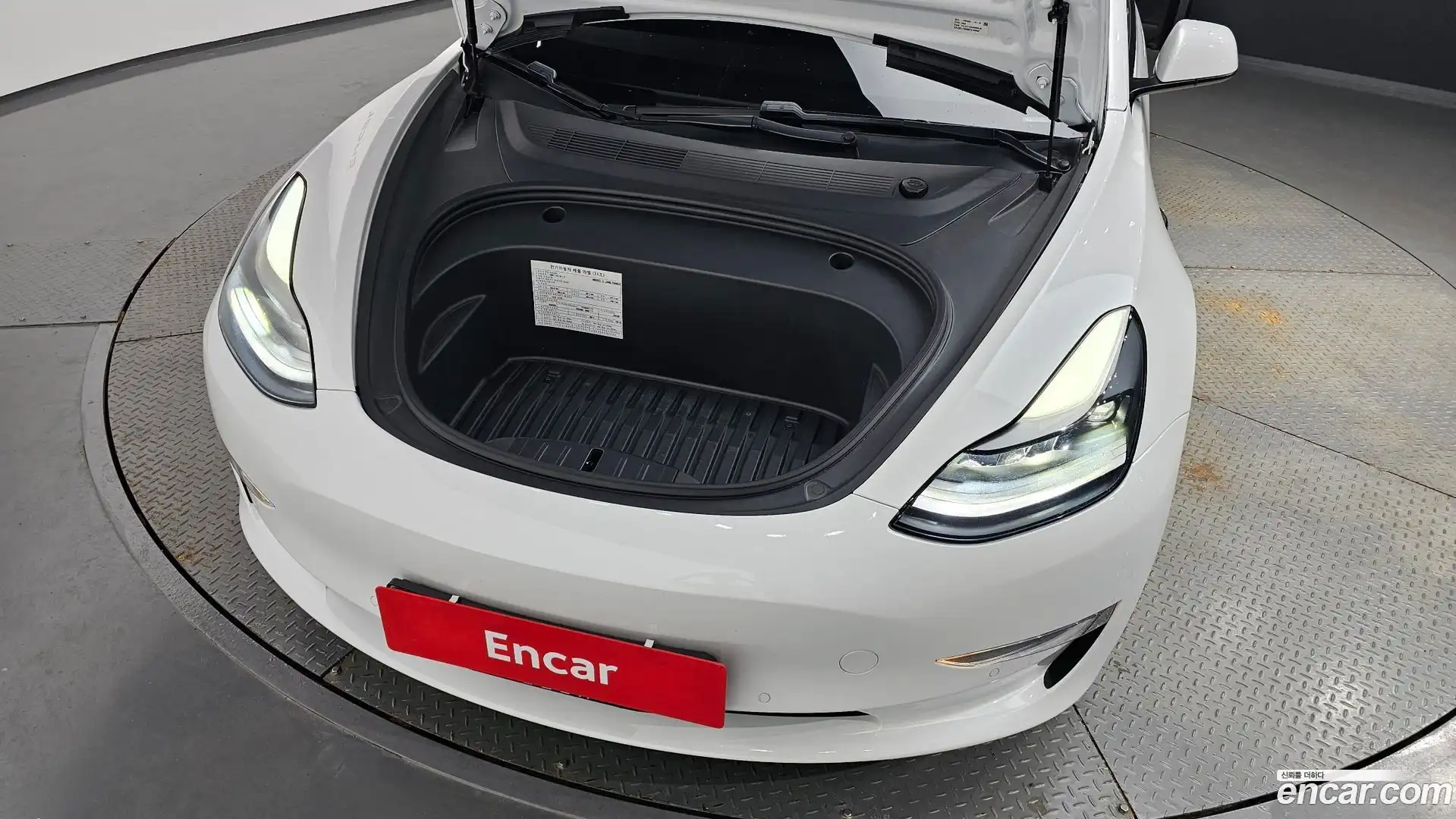 Model 3 Tesla 2021.7-OUTER-006