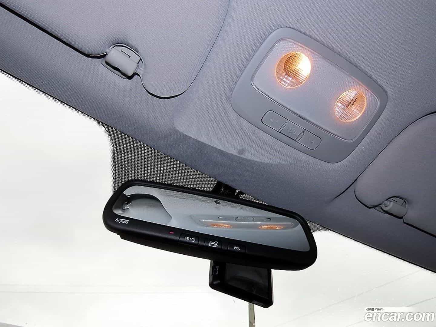 Starex Hyundai 2018.9-OPTION-021
