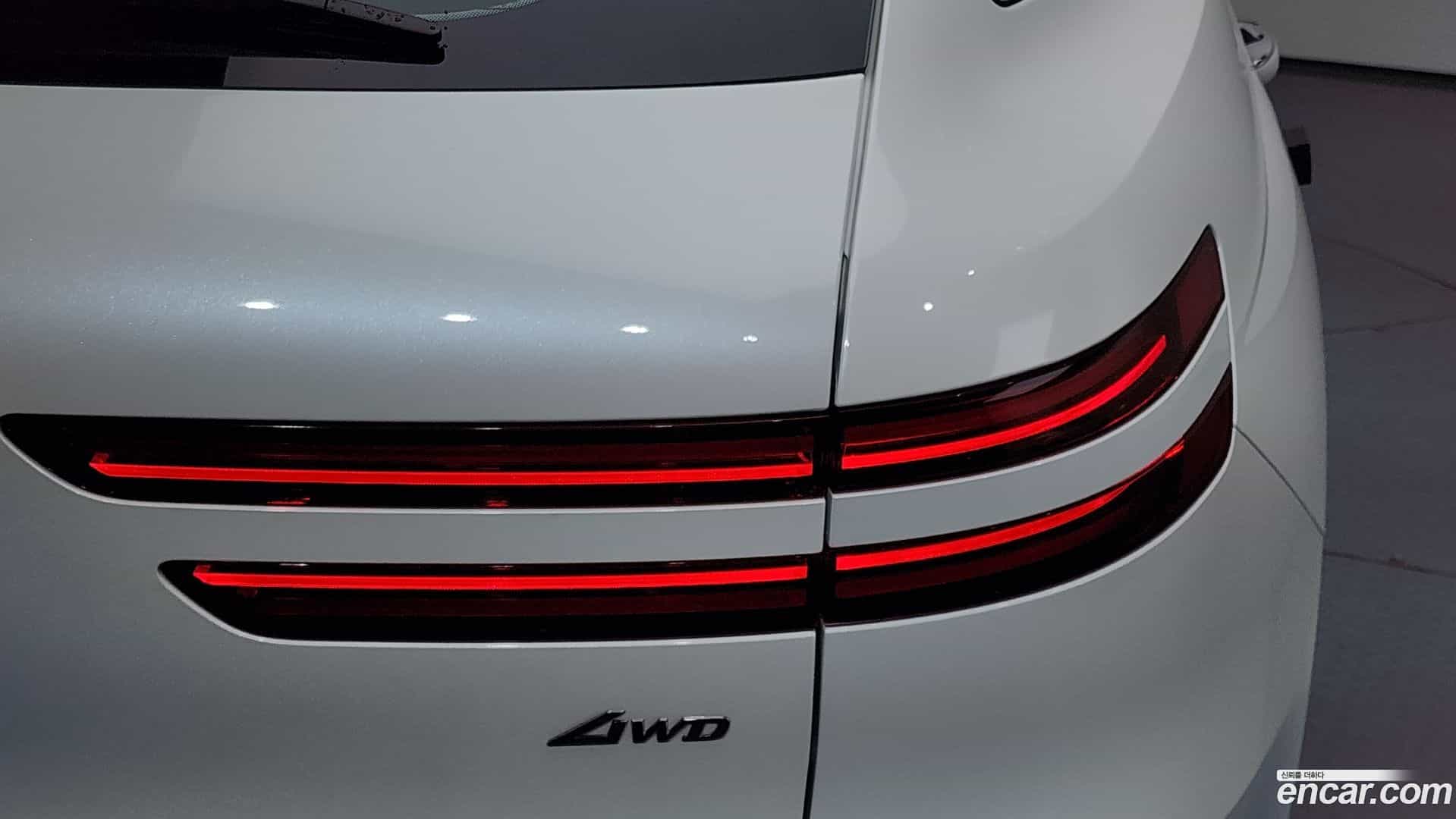 GV70 Genesis 2024.0-OUTER-033