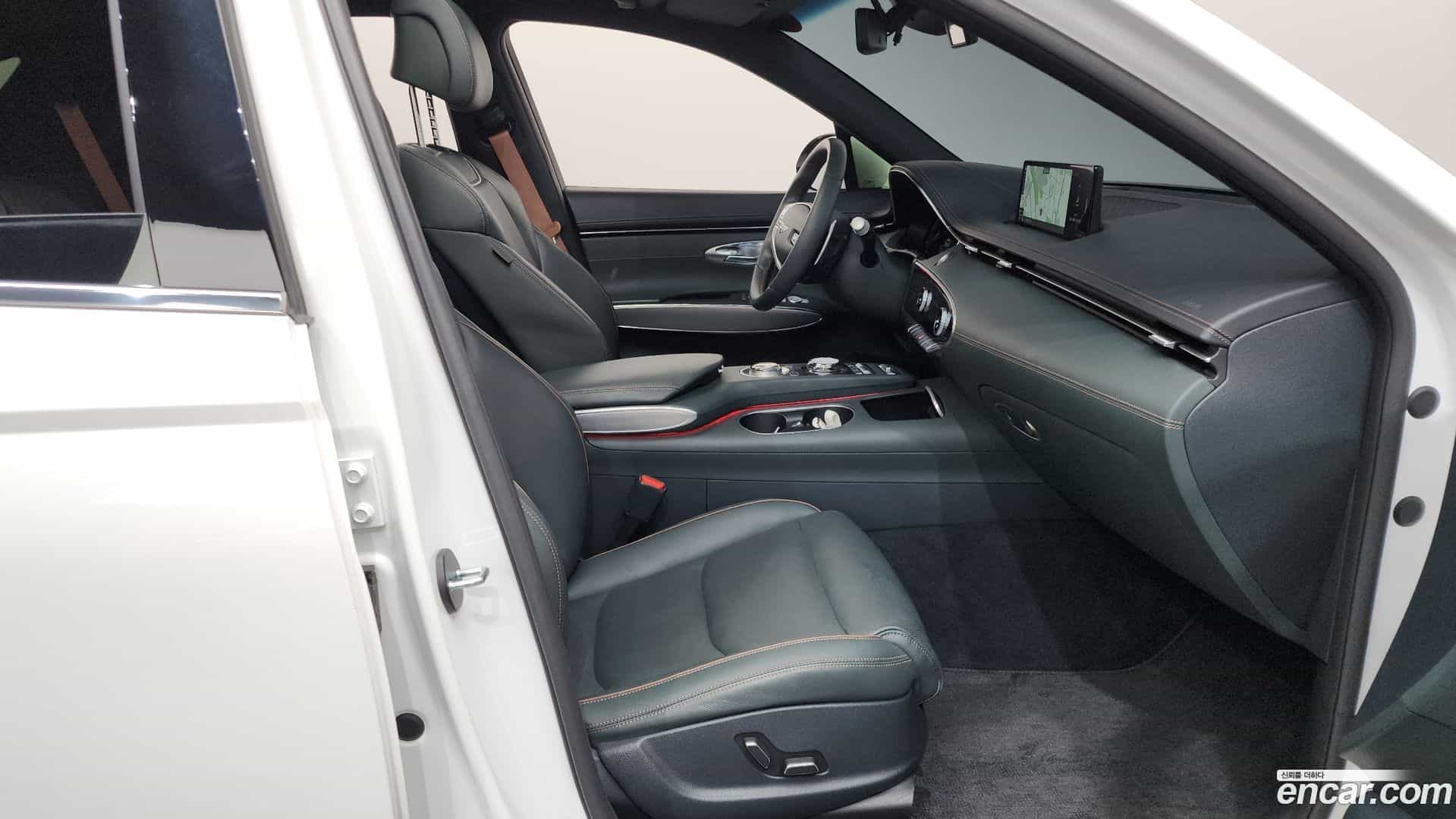 GV70 Genesis 2024.0-INNER-036