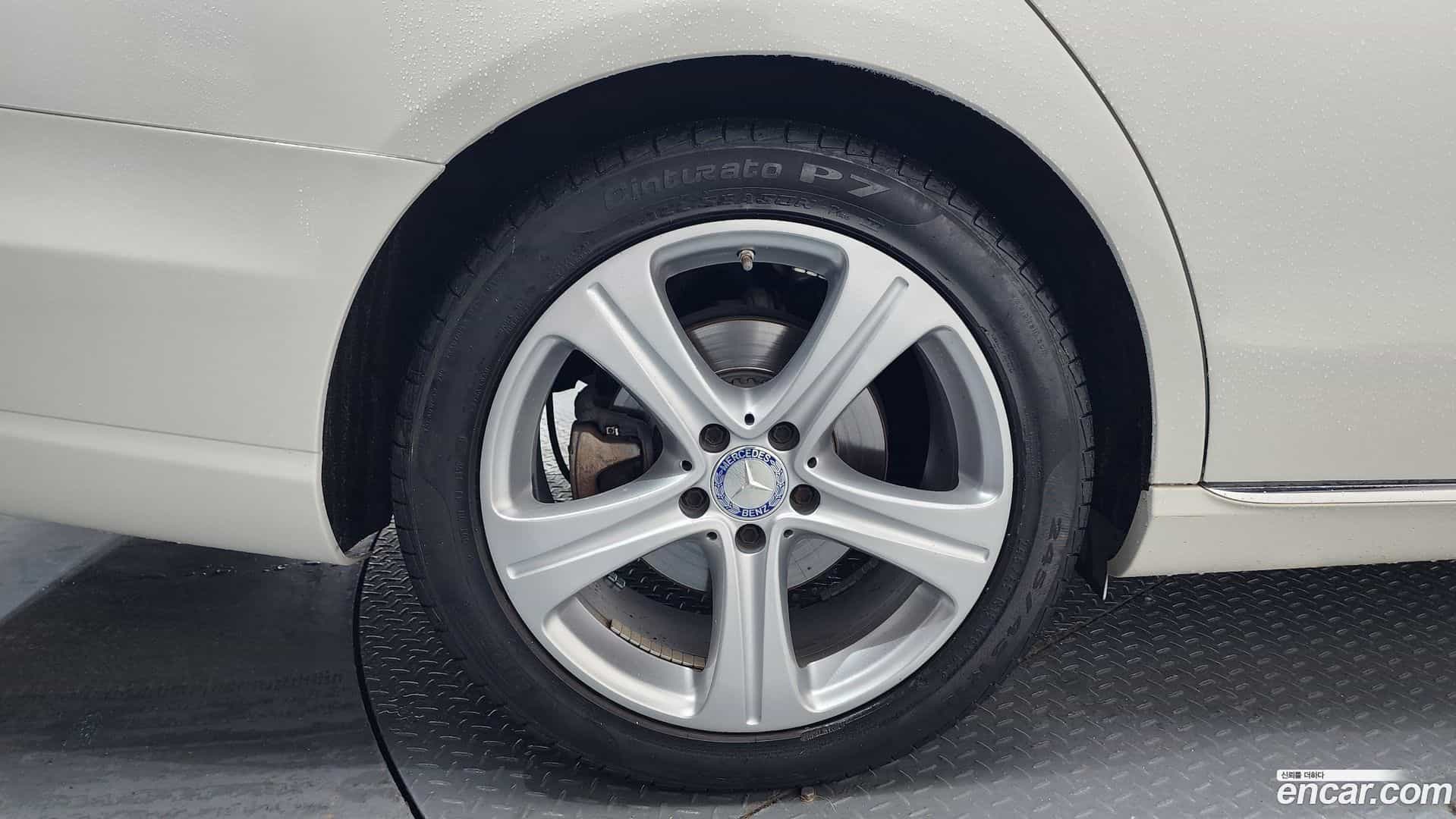 E-Class Mercedes-Benz 2017.1-OUTER-005