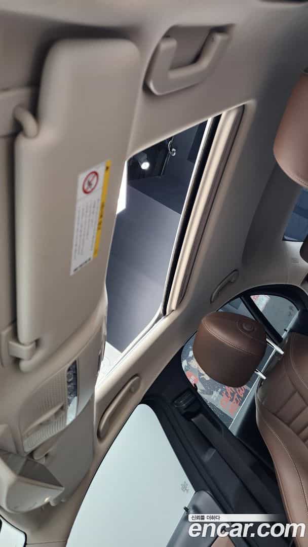 E-Class Mercedes-Benz 2017.1-OPTION-021