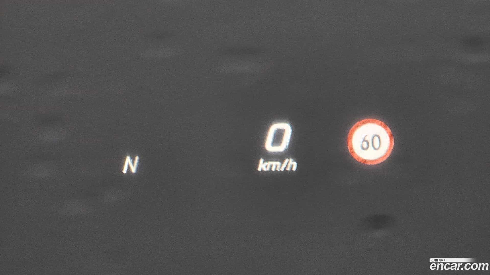 E-Class Mercedes-Benz 2017.1-OPTION-023
