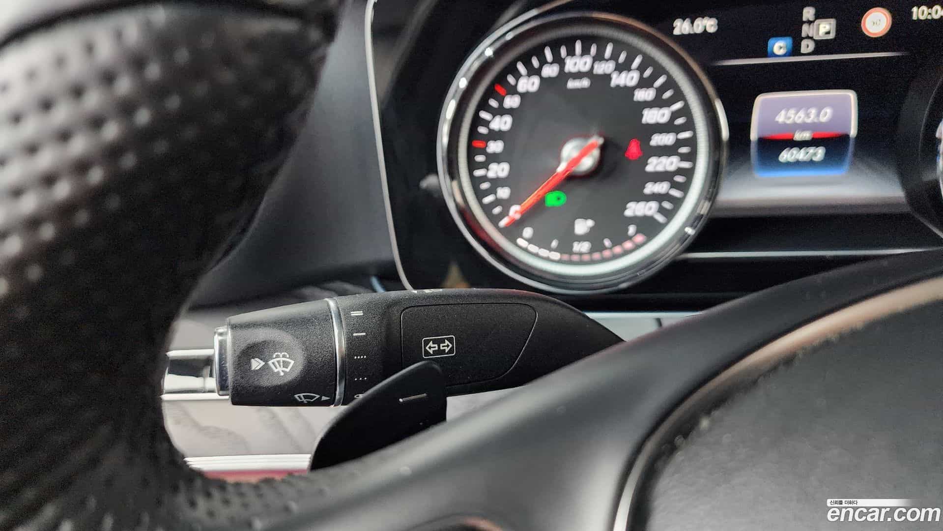 E-Class Mercedes-Benz 2017.1-OPTION-042