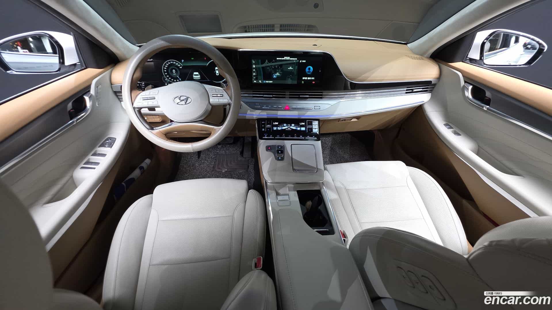 Grandeur Hyundai 2020.0-INNER-007